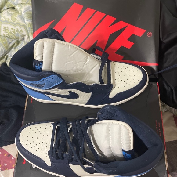 AJ1 RETRO HIGH OBSIDIAN - Picture 3 of 10